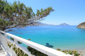 Petradi Studios & Villa